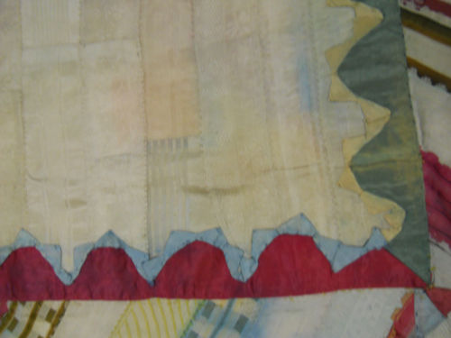 Silks from the centre of the coverlet