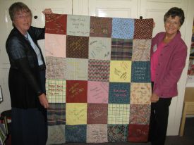 'Sewing in Wartime' Signature Quilt